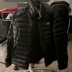 The North Face black puffy down coat size medium